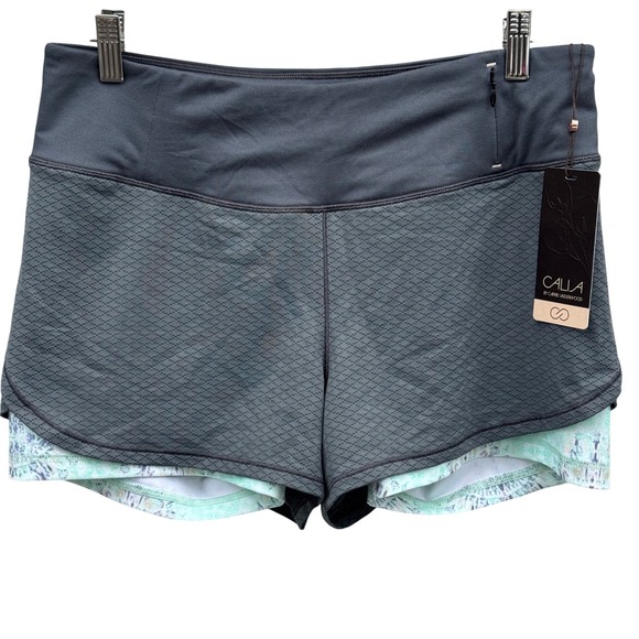 CALIA by Carrie Underwood Pants - NWT Calia Carrie Underwood 2-in-1 Mesh Shorts Women Medium Gray Mint Havana Boho